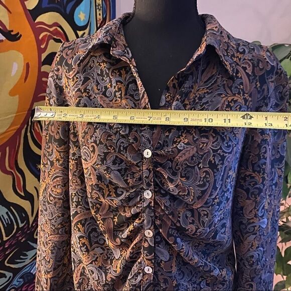 Trilogy button down ruched long bell sleeve Lg - Picture 9 of 10